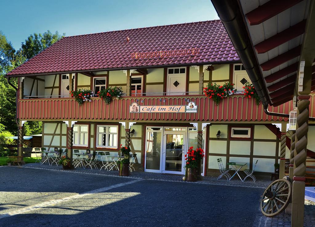 Cafe Im Hof- Bed & Breakfast Streufdorf Екстериор снимка