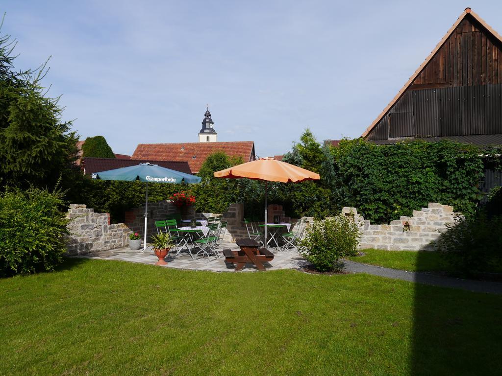 Cafe Im Hof- Bed & Breakfast Streufdorf Екстериор снимка