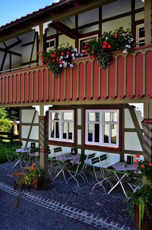 Cafe Im Hof- Bed & Breakfast Streufdorf Екстериор снимка