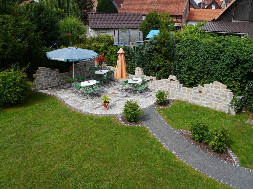 Cafe Im Hof- Bed & Breakfast Streufdorf Екстериор снимка