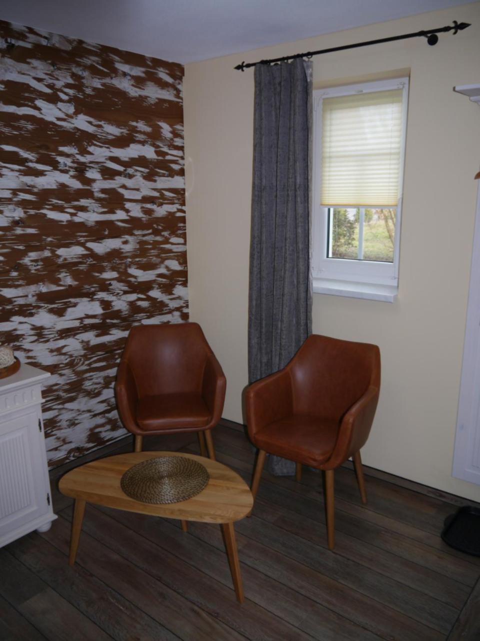 Cafe Im Hof- Bed & Breakfast Streufdorf Екстериор снимка