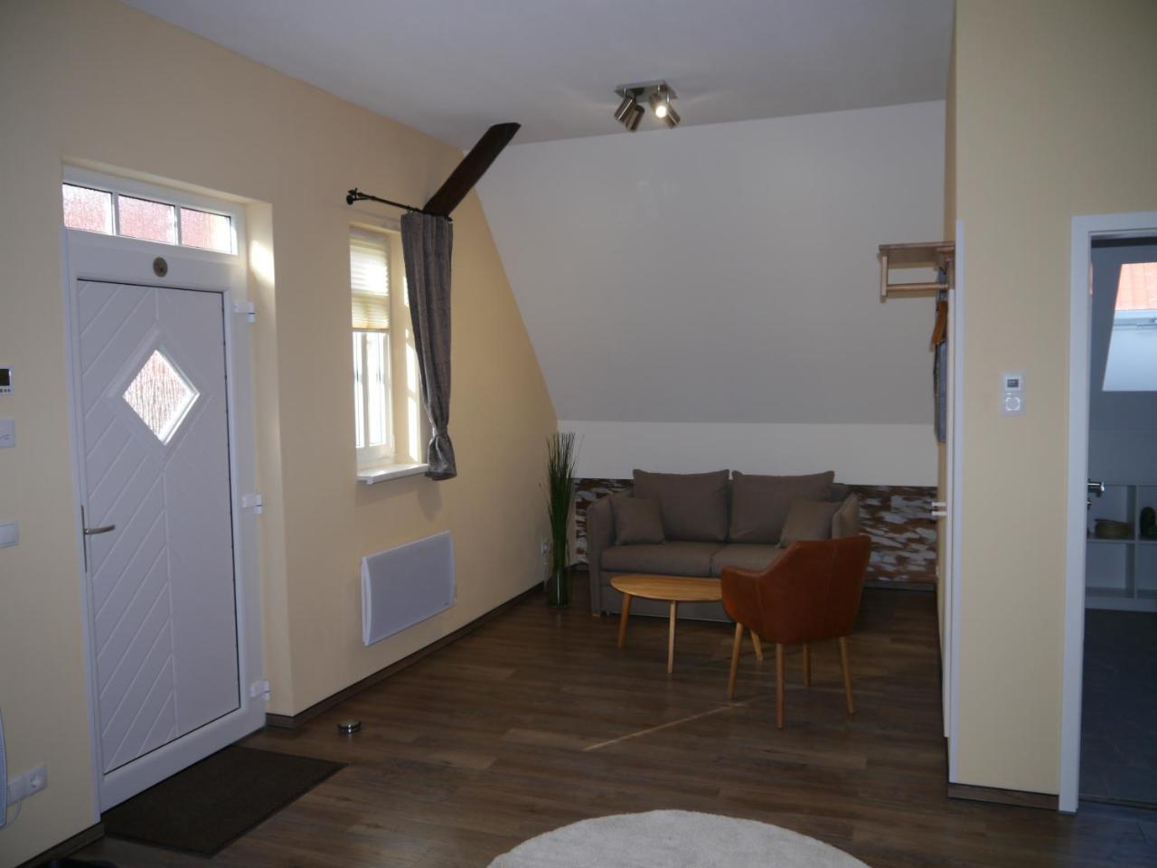 Cafe Im Hof- Bed & Breakfast Streufdorf Екстериор снимка